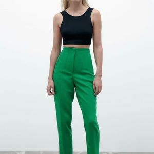 HIGH-WAISTED ZARA PANTS IN BRIGHT GREEN!